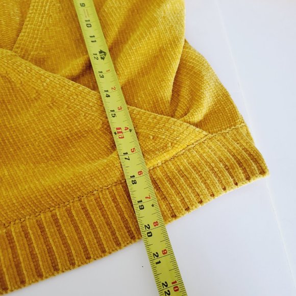 ANTHRO RUBY MOON Mustard Yellow Chenille Cropped Crossover V-Neck Trendy Sweater - Picture 8 of 9